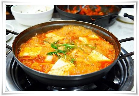 시골통돼지볶음 이미지
