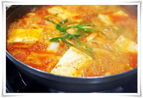 시골통돼지볶음 이미지